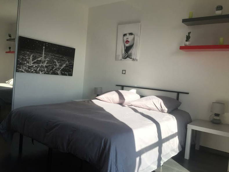 Hospedagem Em Casa De Família Cagnes-sur-Mer 60107-1