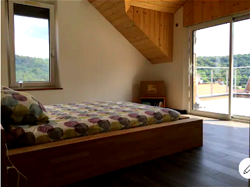 Roomlala | Chambre De Maitre Très Confortable Avec Terrasse Privée - Pa