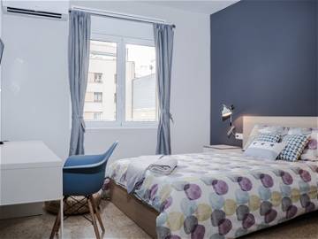 Roomlala | Chambre Design Dans La Sagrada Familia (RH6-R1)