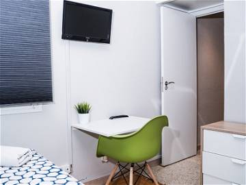 Roomlala | Chambre Design Dans Le Centre De Barcelone (RH6-R3)