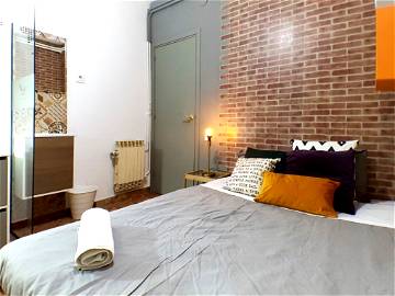 Roomlala | Chambre Design Spectaculaire à Barcelone (RH3-R13)