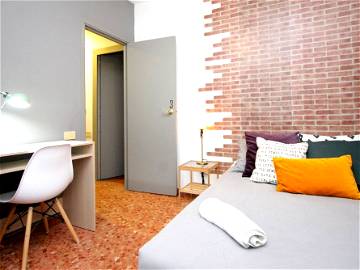 Roomlala | Chambre Design Spectaculaire Dans Paseo De Gracia (RH3-R3)
