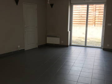 Chambre À Louer Saint-Genis-Les-Ollières 253376