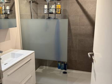 Homestay for rent in Arlon - photo 7: Bathroom-7