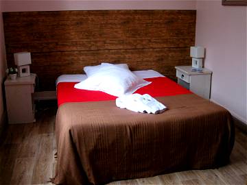 Room For Rent Bagnères-De-Bigorre 98089-1