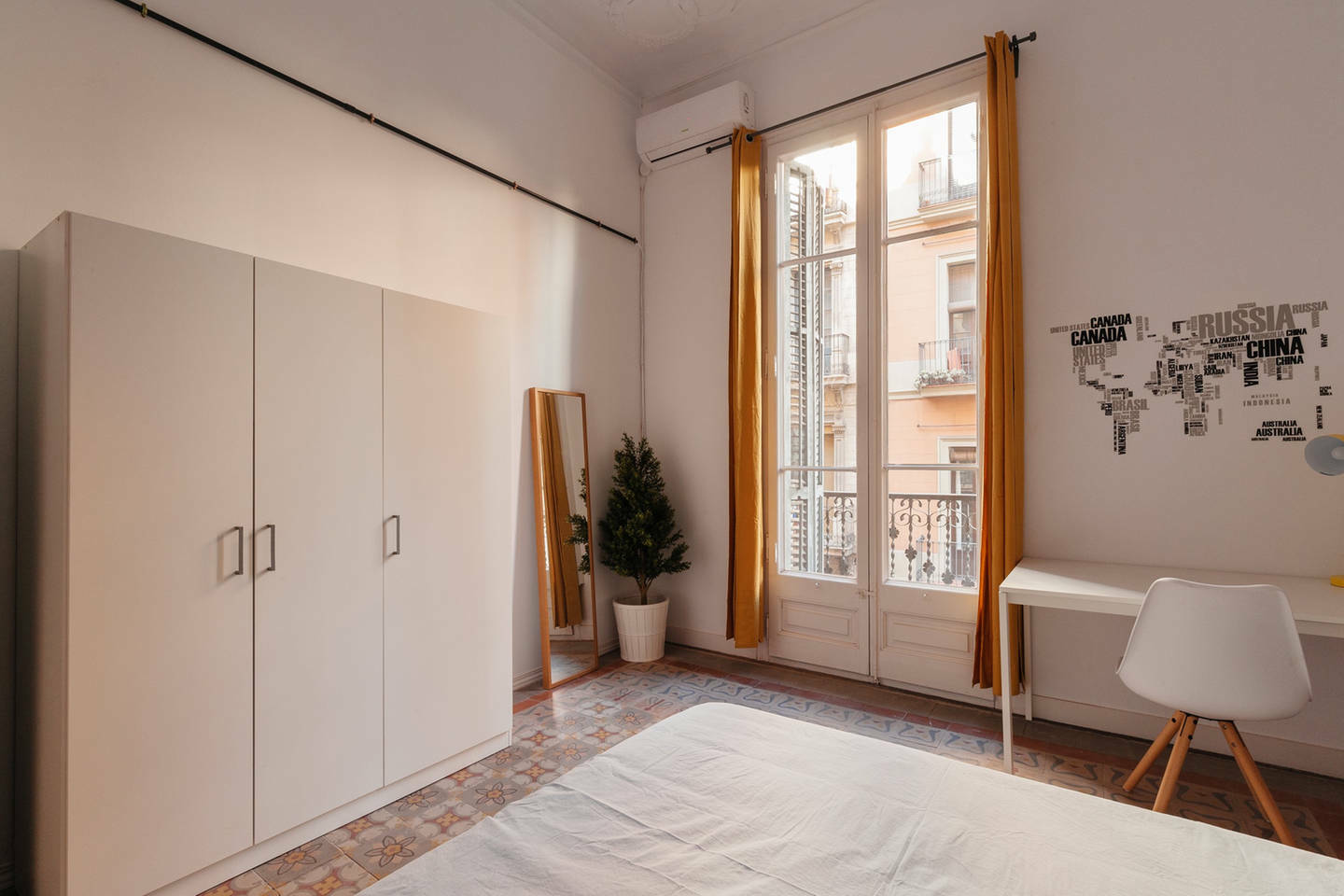 Colocation Barcelona 190674