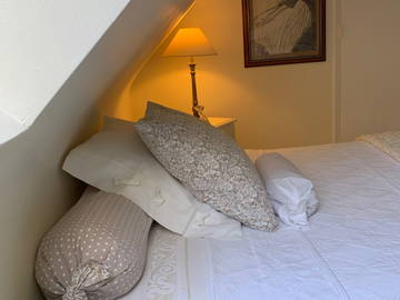 Homestay for rent in Vezin-Le-Coquet - photo 4: Bedroom-4
