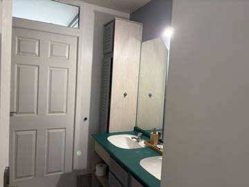 Chambre chez l'habitant à louer à Boussy-Saint-Antoine - photo 2 : salle de bain-2
