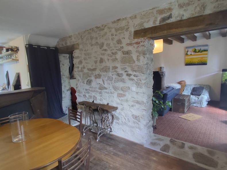 Chambre Chez L'habitant Azerables 670450-4