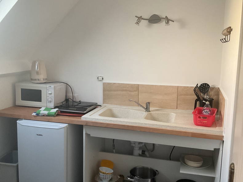 Entire Home Ytres 8190-3