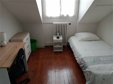 Roomlala | Chambre En Colocation