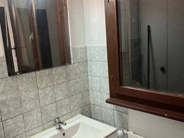 Colocation à louer à Leytron - photo 4 : salle de bain-4