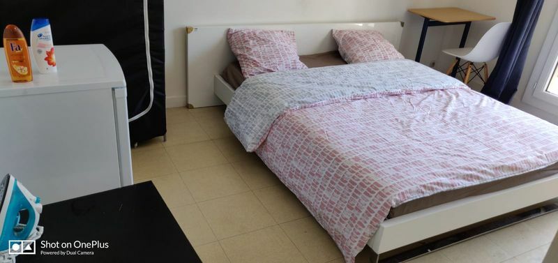 Colocação Saint-Gratien 240111