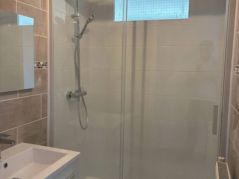 Gesamte Unterkunft Vaulx-en-Velin 676536-2