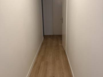 Gesamte Unterkunft zur Miete in Vaulx-En-Velin - Foto 8 : Sonstiger Raum-8