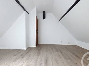 Wohngemeinschaft zur Miete in Neuville-Sur-Oise - Foto 6 : Schlafzimmer-6