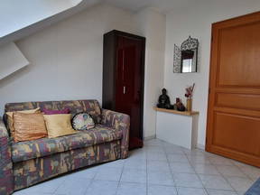 SHARED ROOM IN VILLA IDEAL FOR BORDER CITIZENS