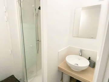 Colocation à louer à Cenon - photo 9 : salle de bain-9