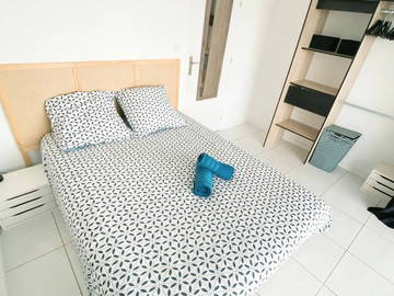 Colocation à louer à Cenon - photo 5 : chambre-5