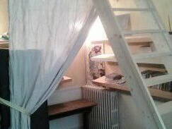 Homestay Bordeaux 77951-2