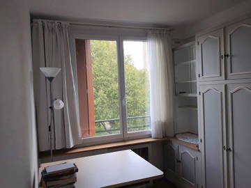 Room For Rent Les Lilas 228211