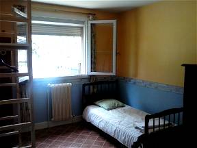 Equipped Room For Rent In A House