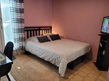 Chambre chez l'habitant à louer à Bourges - photo 1-1