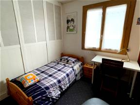 Floor Room Homestay Ideal For Students