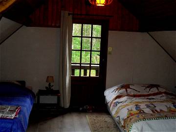 Private Room Brinon-Sur-Sauldre 69720-1