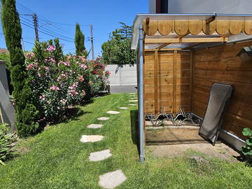 Homestay for rent in Pessac - photo 7: Garden-7