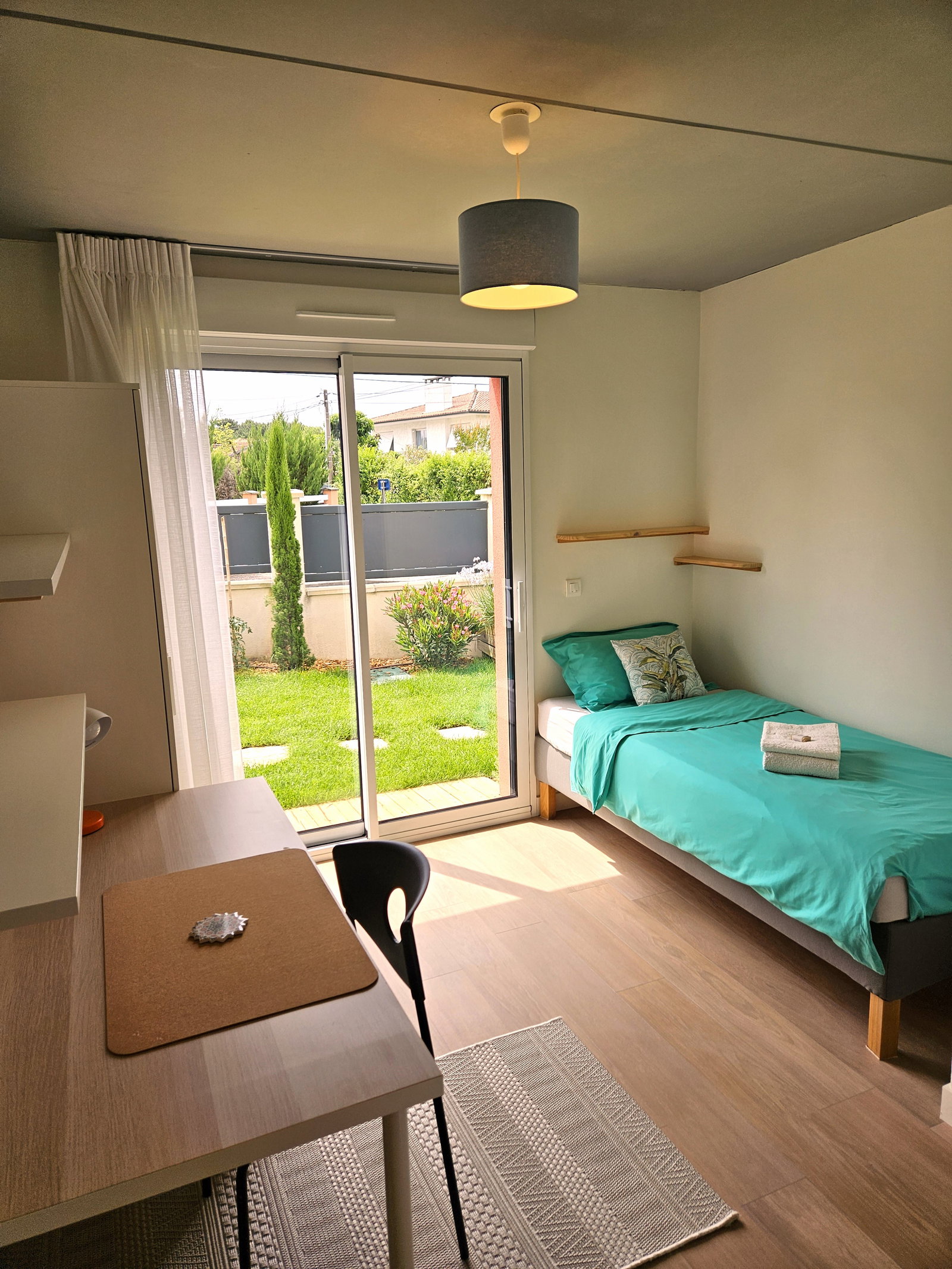 Homestay Pessac 370166
