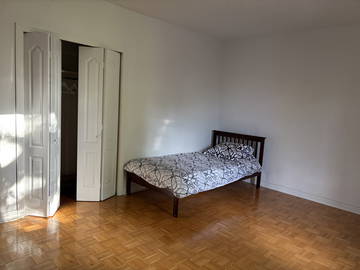 Colocation à louer à Montréal - photo 9 : chambre-9