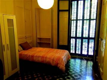 Private Room Barcelona 188448-3