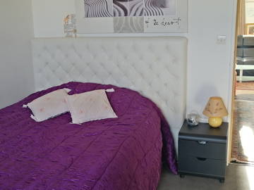 Roomlala | Chambre femme seule uniquement 100% féminin (n°2)