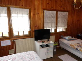 Double guest room with separate bed number 3 per night