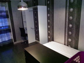 Eigenständiges Zimmer in einer Wohngemeinschaft