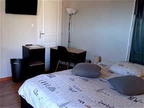 Independent Furnished Room For Rent