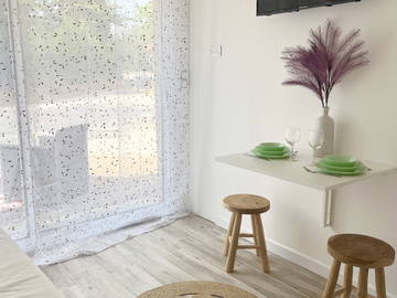 Chambre indépendante RDC de maison