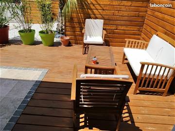 Roomlala | CHAMBRE LA ROCHELLE DOUCHE/WC PRIVES + TERRASSE ET CUISINE