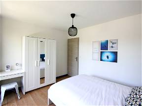 Habitación "LA TERRASSE" En Roommate Premium En Annemasse