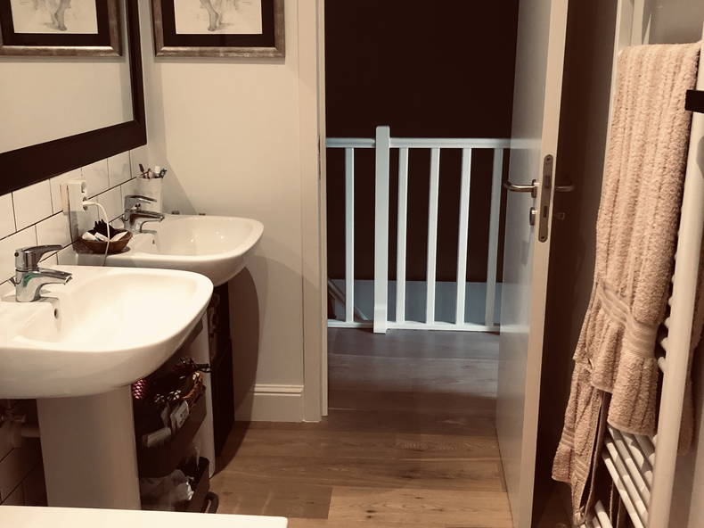 Famiglia La Hulpe 310646-4