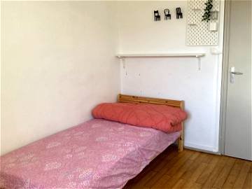 Room For Rent Lyon 382254-1