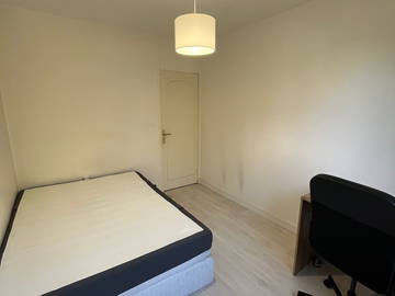 Chambre À Louer Épinay-Sur-Seine 333786-1