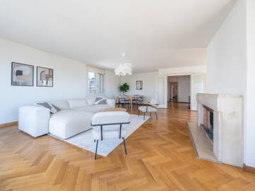 Gesamte Unterkunft zur Miete in Lausanne - Foto 4 : Wohnzimmer-4