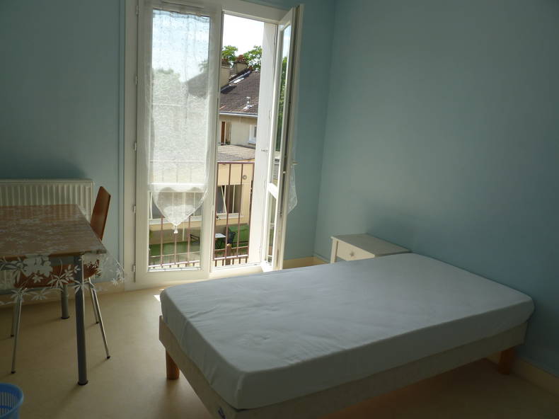 Chambre Chez L'habitant Le Mans 74447-2