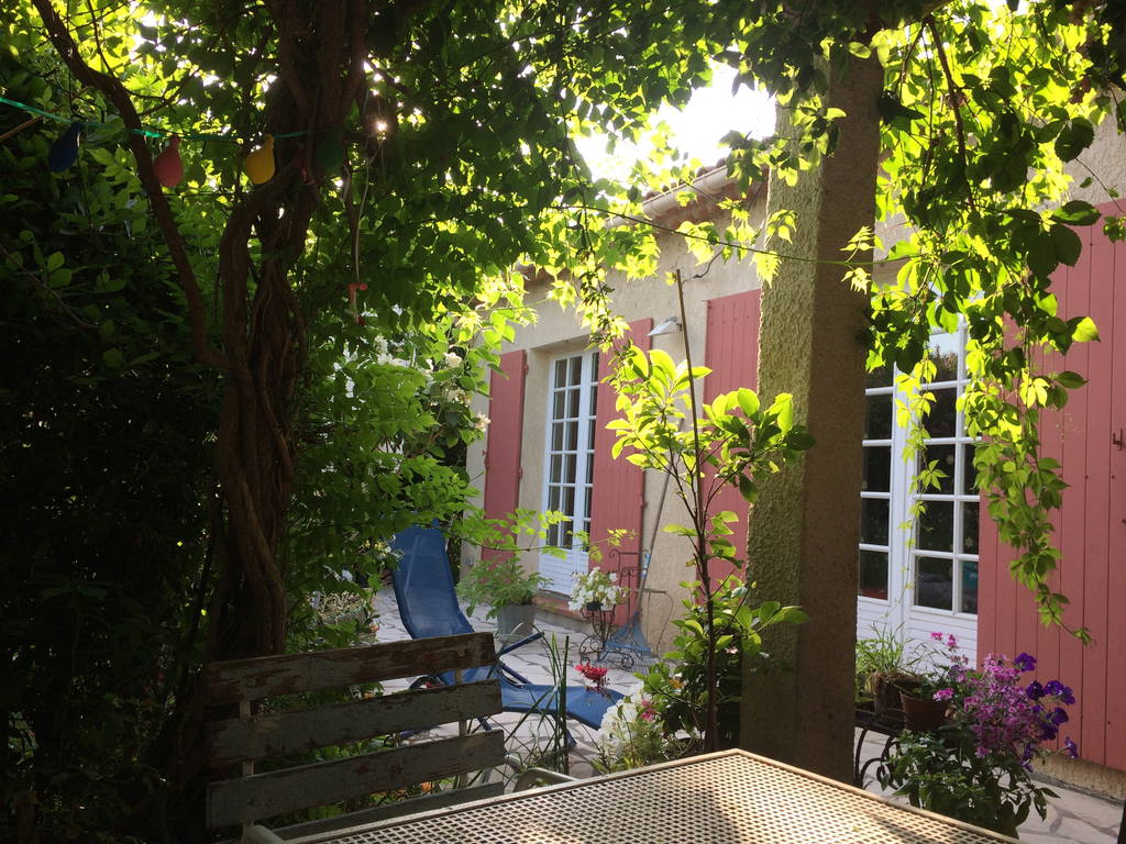 Homestay Tarascon 23465-1