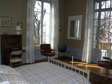 Roomlala | "chambre Marronnier"- Villa Roassieux