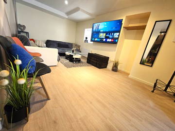 Colocation à louer à Saint-Pierre-Du-Perray - salon-8