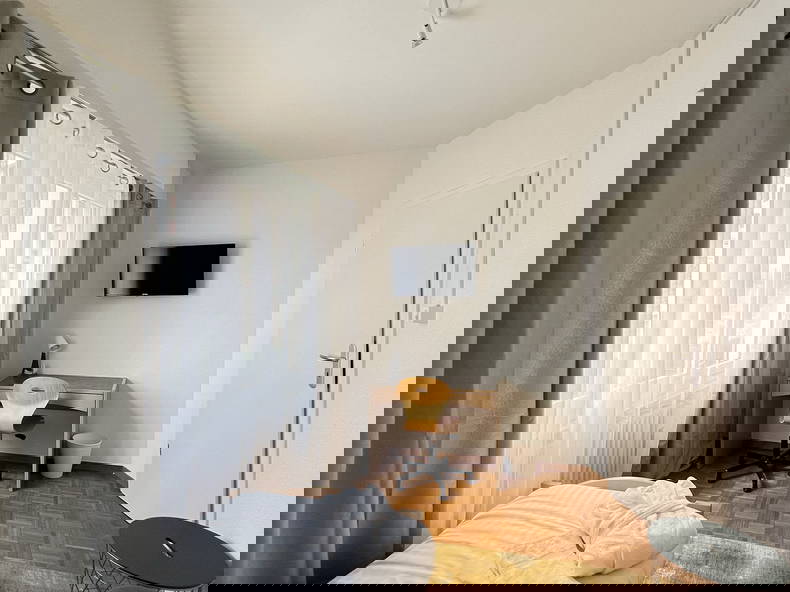 Colocación Crissier 658688-1