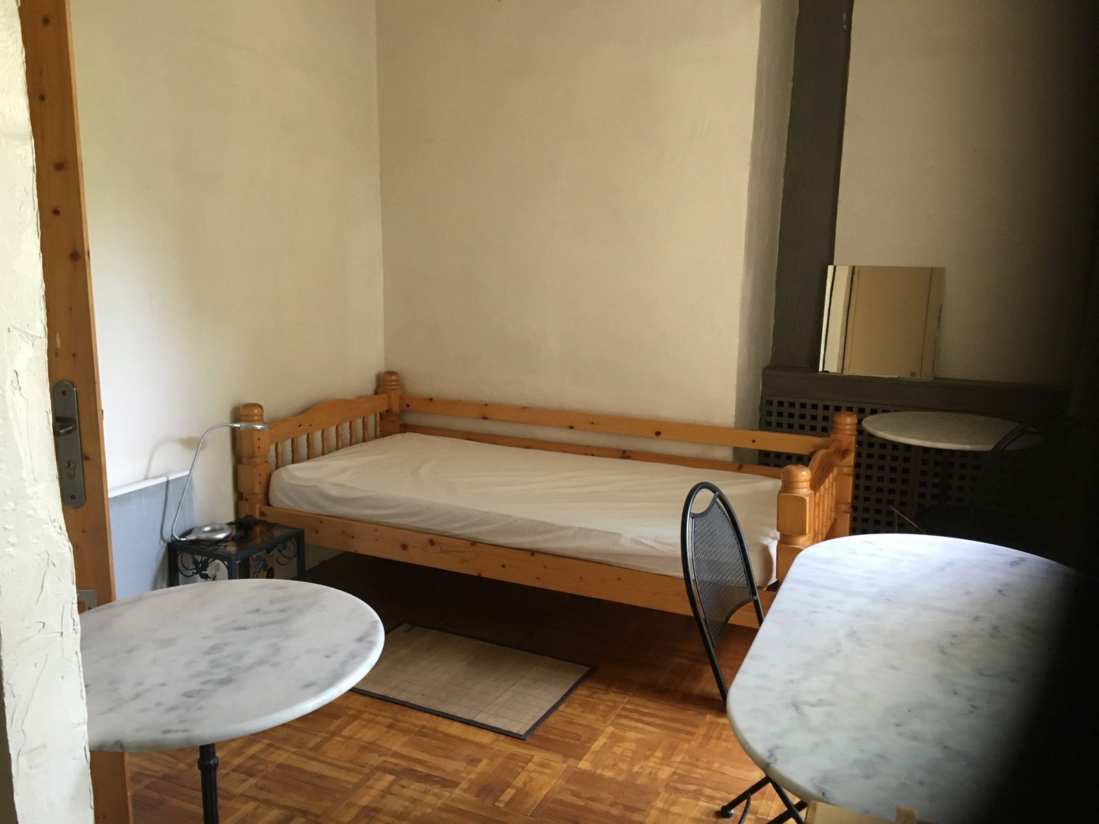 Gastgezin Alençon 238680